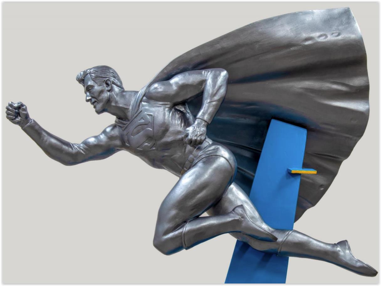 https://www.fortalezadelasoledad.com/imagenes/2024/05/02/superman_tribute_plaza_superman_statue.jpg