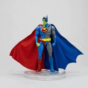 Figura de acción de Superman compuesta con vista previa exclusiva de SDCC 2025 PX