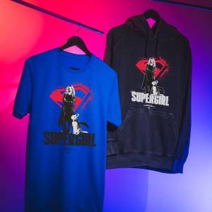 Ropa de la película “Supergirl” en Hot Topic