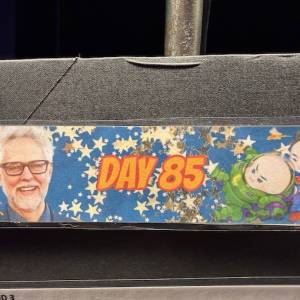 James Gunn celebra 85 días de rodaje de “Man of Tomorrow” con adorable dibujo hecho por un fan