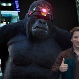 Skyler Gisondo habla sobre el rodaje de “The People v. Gorilla Grodd”