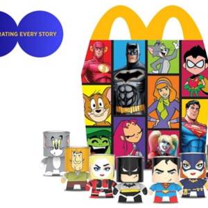 McDonald’s le celebra a Warner Bros. sus 100 años con los Happy Meal Toys... y Superman está presente