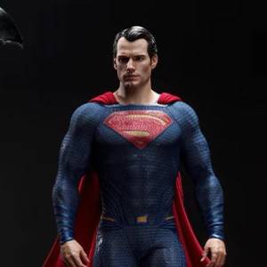 Queen Studios anuncia su Figura Superman “BvS” de 1/6 de Escala