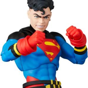 Ya puede pre-ordenar su Figura de Acción de Superboy “The Return of Superman” de MAFEX