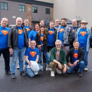 James Gunn invitó a creadores de comics de Superman al set de “Superman”